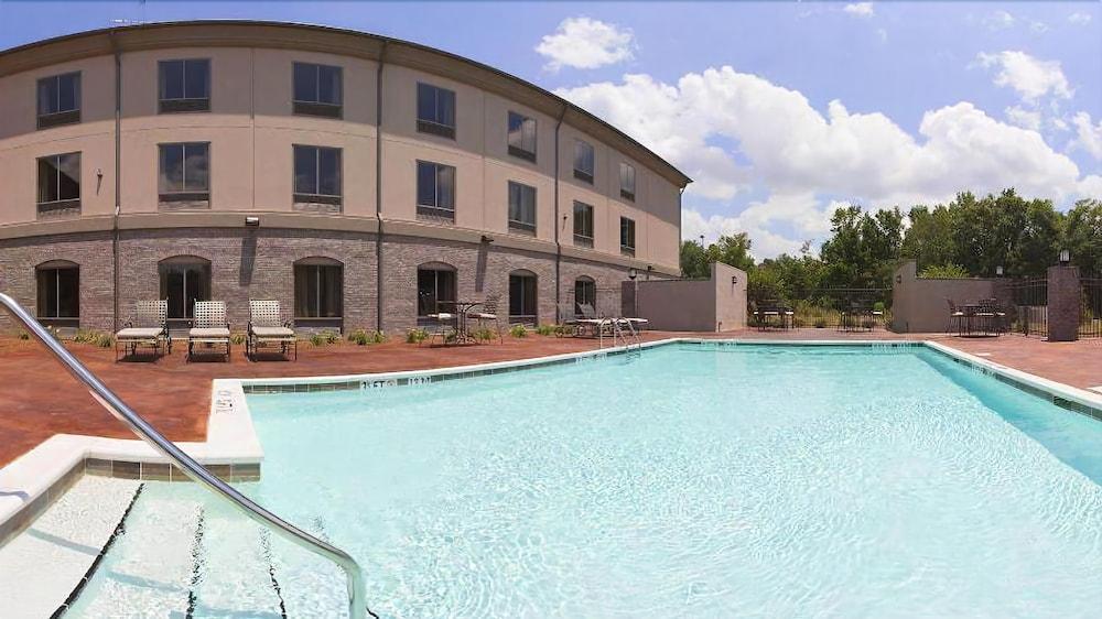 Holiday Inn Express Hotel & Suites Opelika Auburn By Ihg Екстер'єр фото