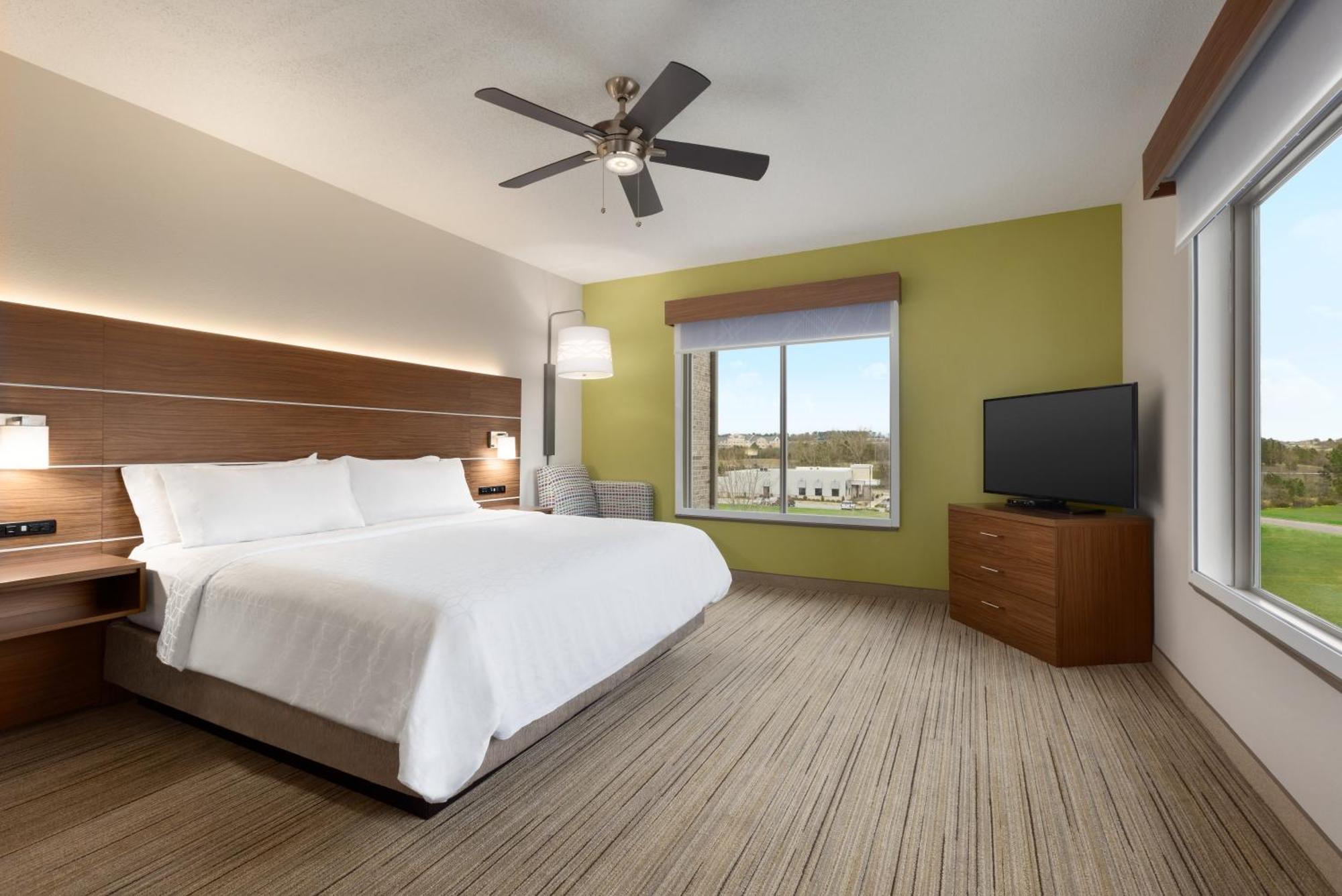 Holiday Inn Express Hotel & Suites Opelika Auburn By Ihg Екстер'єр фото