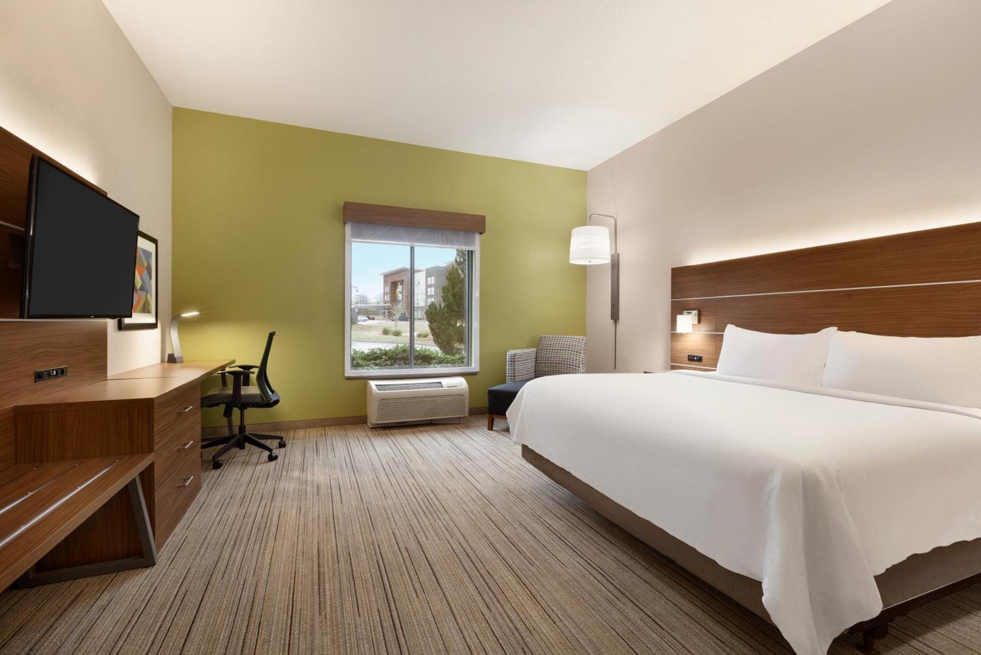 Holiday Inn Express Hotel & Suites Opelika Auburn By Ihg Екстер'єр фото