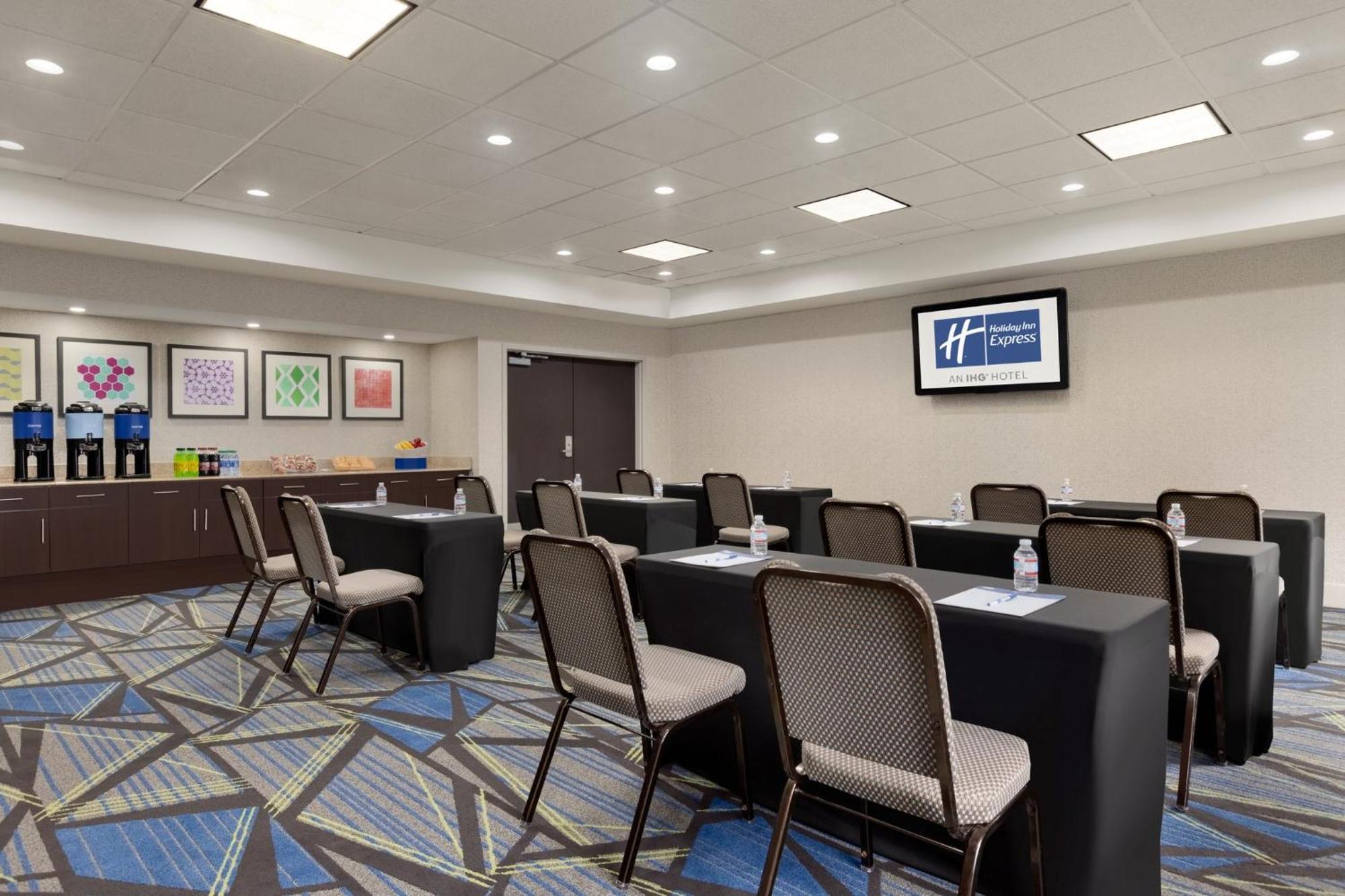Holiday Inn Express Hotel & Suites Opelika Auburn By Ihg Екстер'єр фото