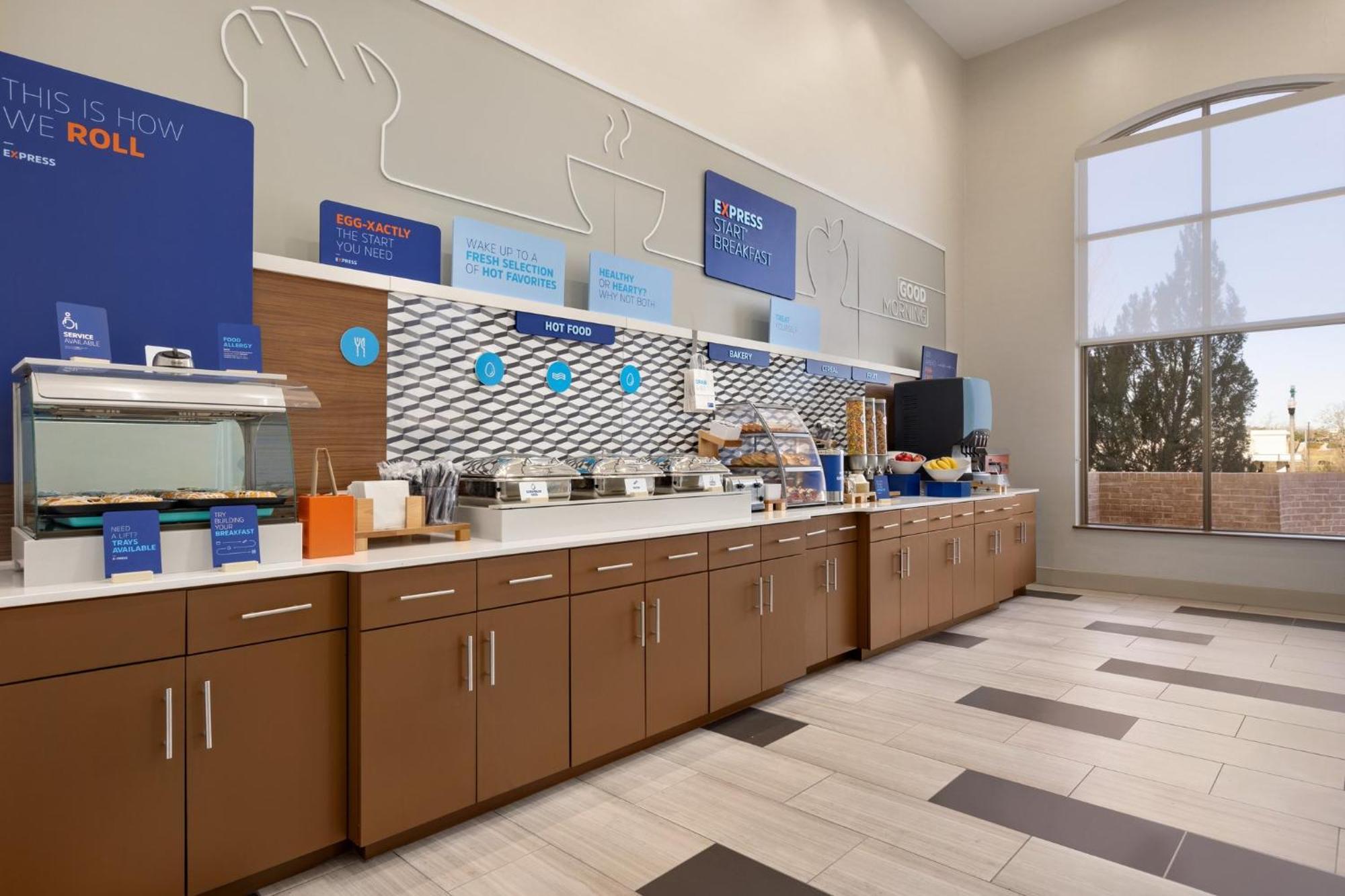 Holiday Inn Express Hotel & Suites Opelika Auburn By Ihg Екстер'єр фото