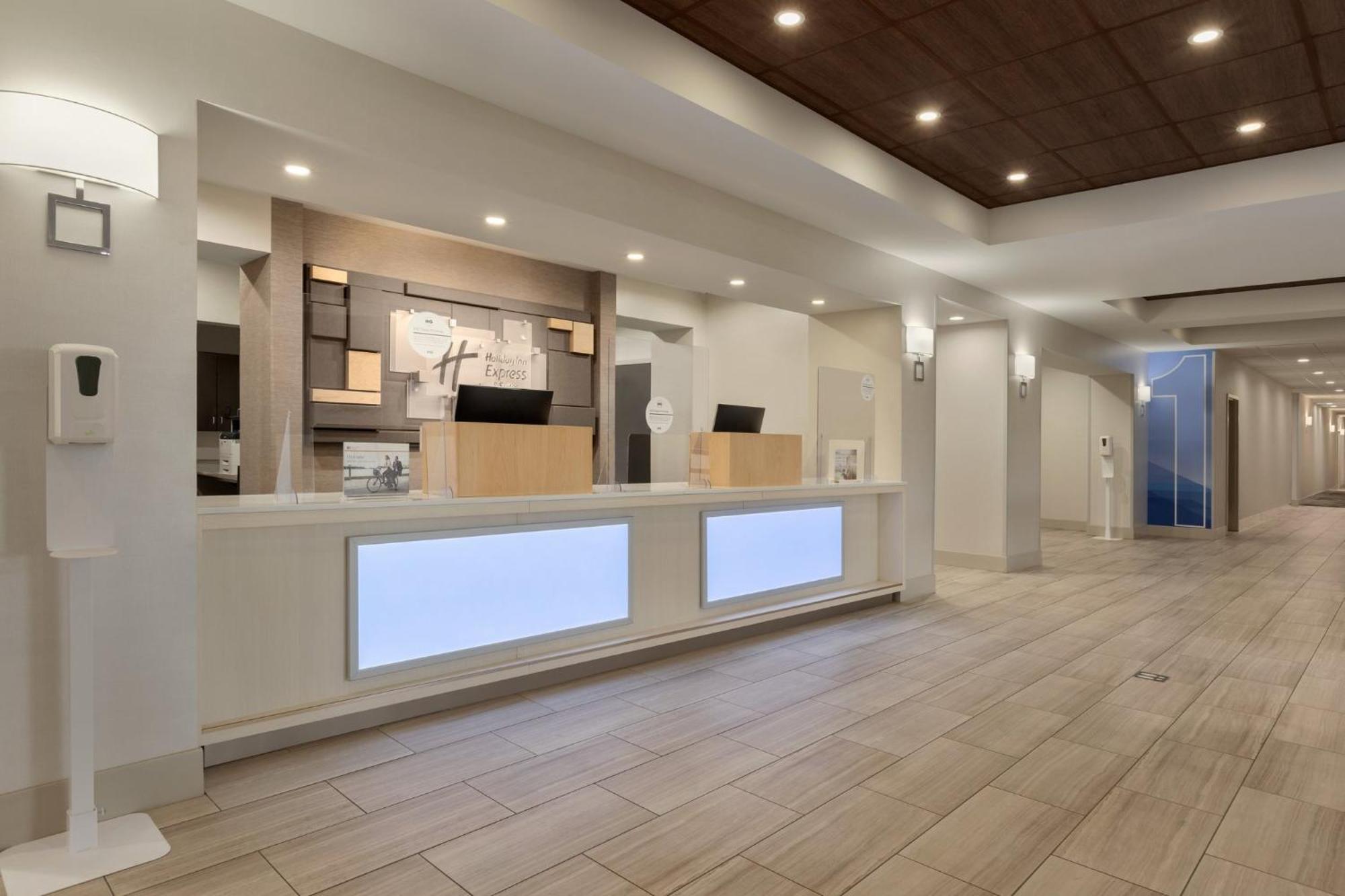 Holiday Inn Express Hotel & Suites Opelika Auburn By Ihg Екстер'єр фото