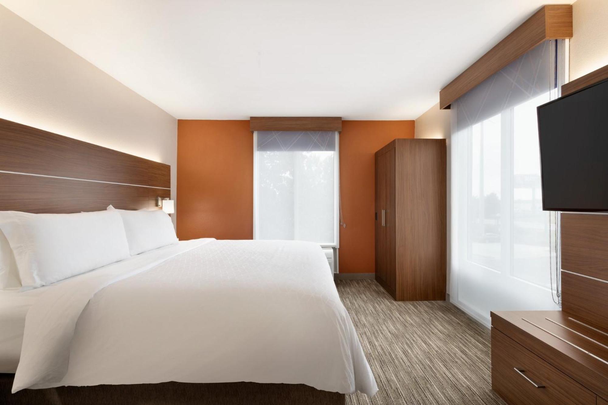Holiday Inn Express Hotel & Suites Opelika Auburn By Ihg Екстер'єр фото