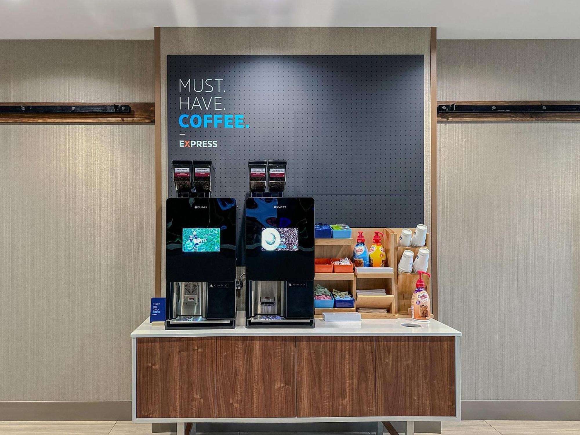 Holiday Inn Express Hotel & Suites Opelika Auburn By Ihg Екстер'єр фото